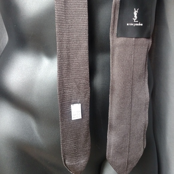 YSL Rive Gauche Silk Grenadine Tie in Mauve - Picture 7 of 8